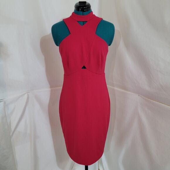 Elegant Red Sleeveless Dress - Picture 3 of 10